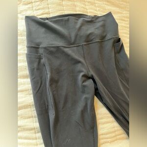 Athleta transcend stash leggings